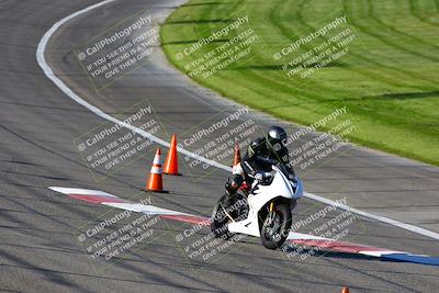 media/Jan-21-2023-Fastrack Riders (Sat) [[fcf3f88a30]]/Level 2/Session 1 Nascar 1/